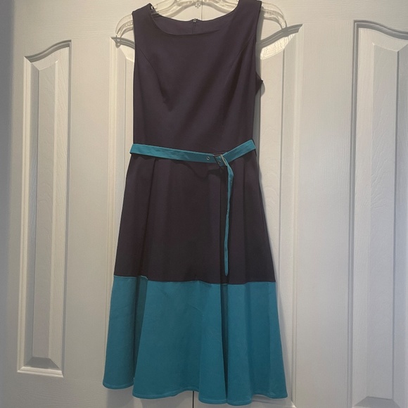 Navy Blue and Blue Scoop Neck Retro Midi Dress with Pockets and Belt, Size Small - Picture 6 of 12